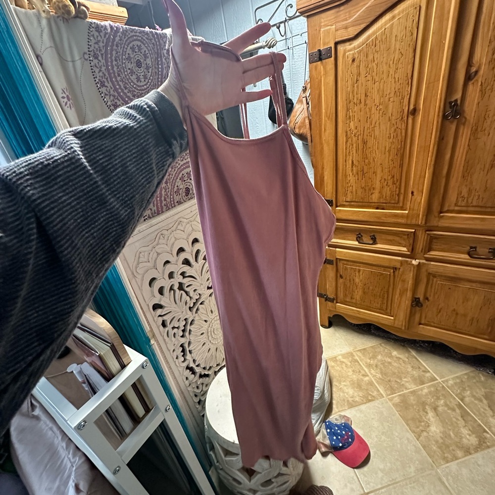 Elegant Pink Midi Dress